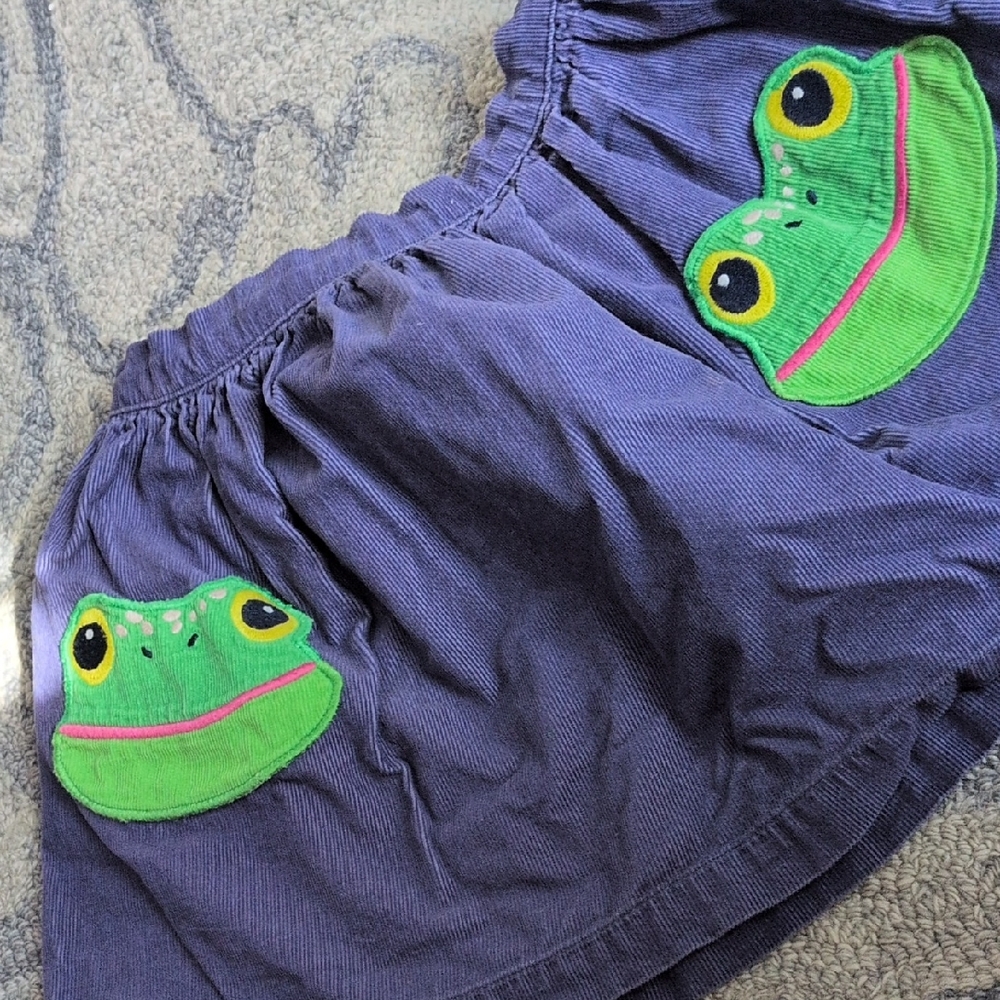 Mini Boden Purple Skirt with Frog Appliqué